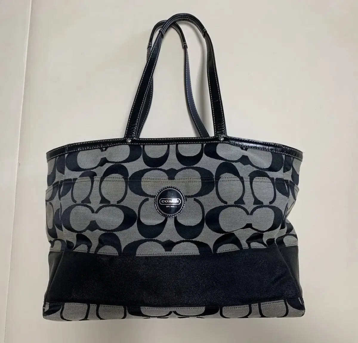 2504-216｜美品｜コーチ ミニシグネチャー トートバッグ ブラック 2504-216｜美品｜コーチ ミニシグネチャー トートバッグ ブラック